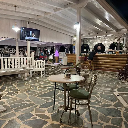 Ξενοδοχείο Diaporos