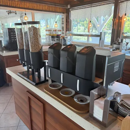 Hotel Diaporos Vourvourou