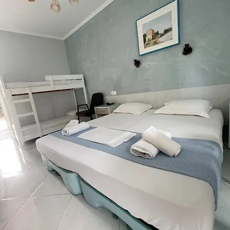Szálloda Diaporos 3*
