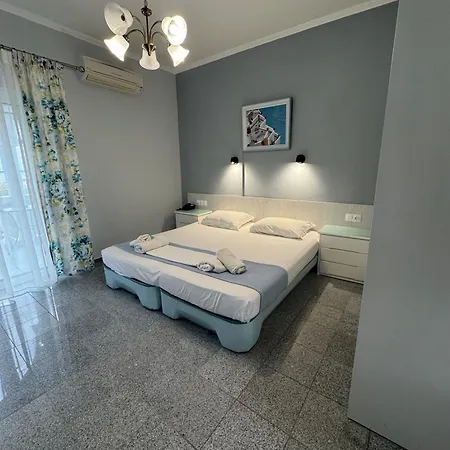 Szálloda Diaporos 3*