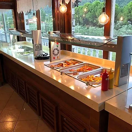 Hotel Diaporos Vourvourou