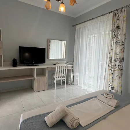 Hotel Diaporos Vourvourou