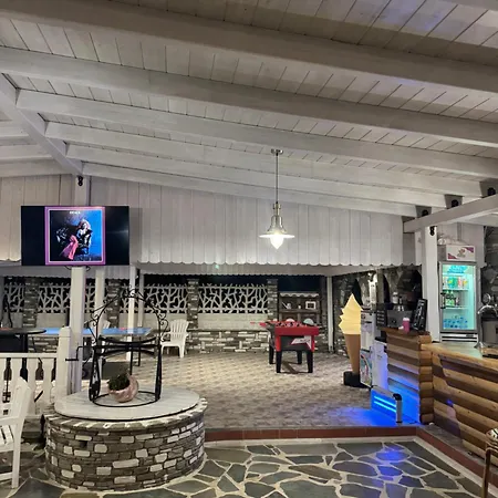 Hotel Diaporos 3*